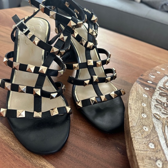 Jessica Simpson Black/Gold Studded Heels- 8 1/2 - Picture 4 of 7